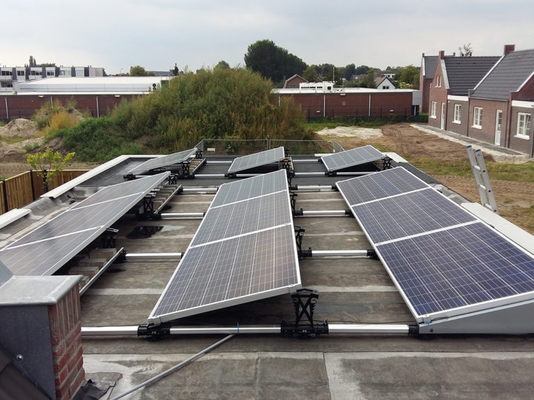 Hoe Werken Zonnepanelen? - OCB Bouw